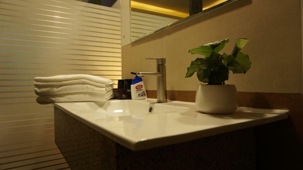 Cozi 9 Hotel - Theme Hotel Kien An Экстерьер фото